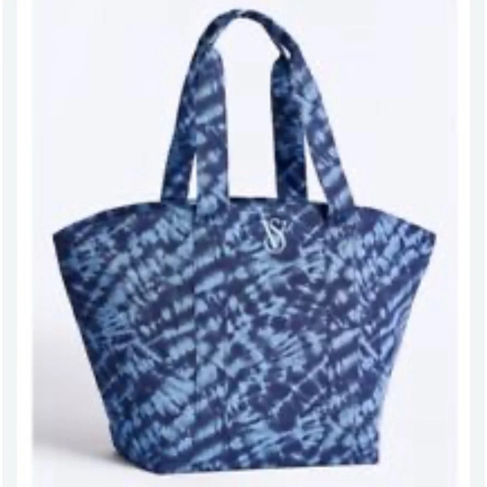 Victoria’s Secret Blue Tie Dye Weekender Tote Bag Large Nwt